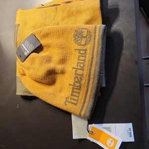 Timberland Hat and Scarf (reversible)